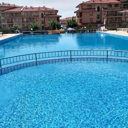 Sorrento Sole Mare A Bastet Bs Sveti Vlas